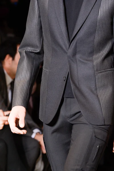 Look 5